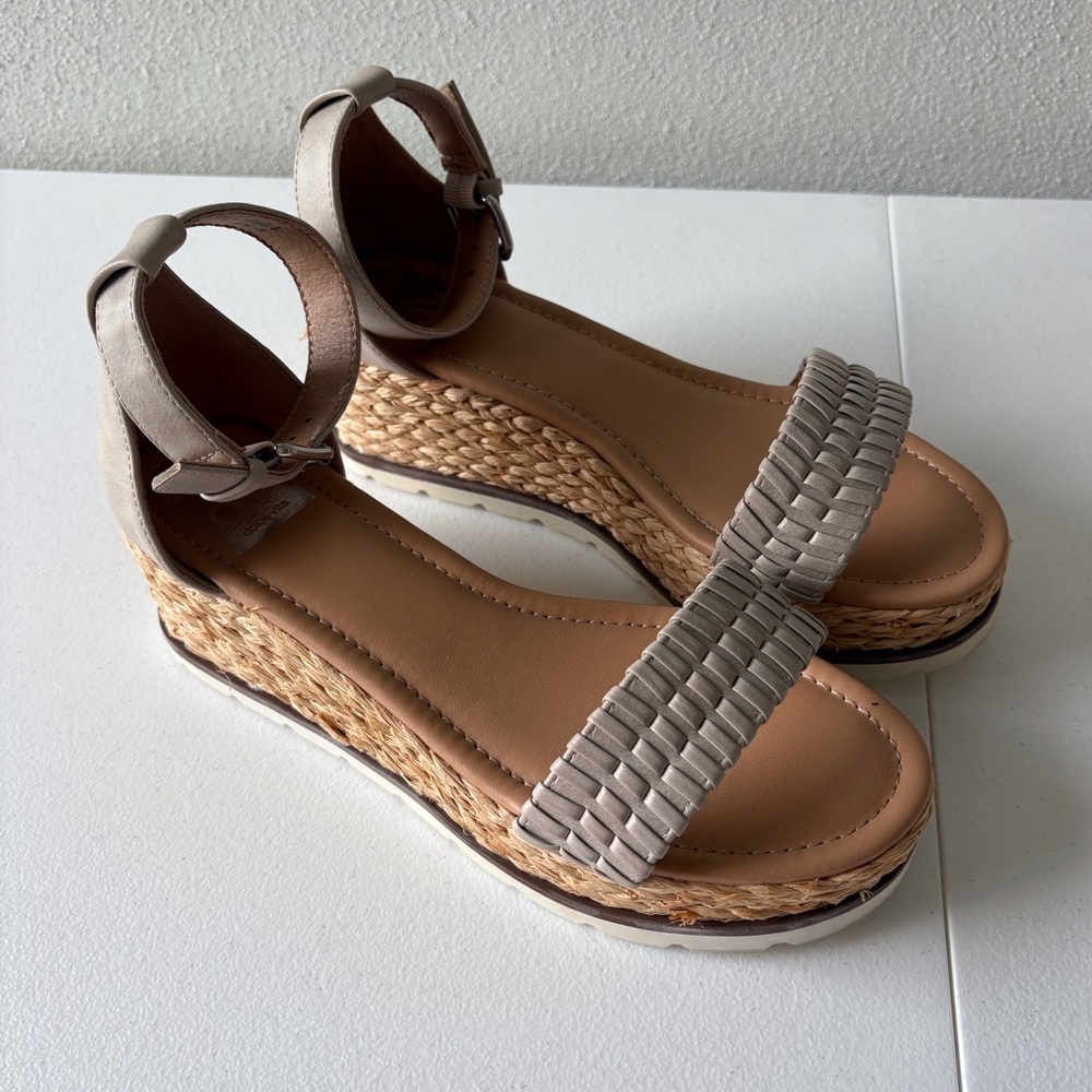 DV by Dolce Vita Taupe Woven Ankle-Strap Espadrille Wedges